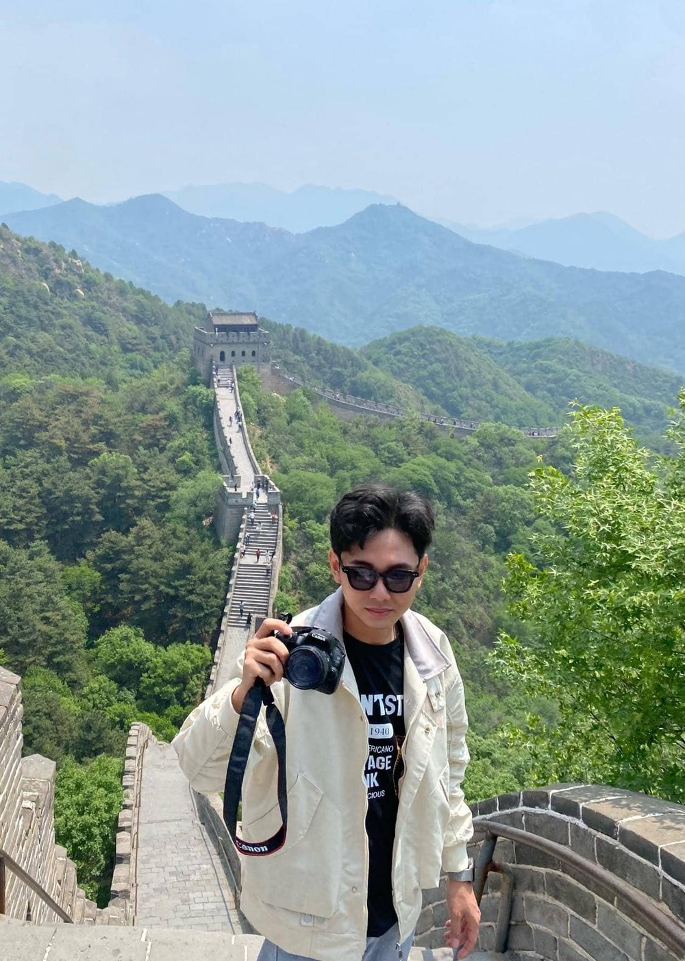 胡志明 美女骑行,帅哥导游-來趣玩旅游