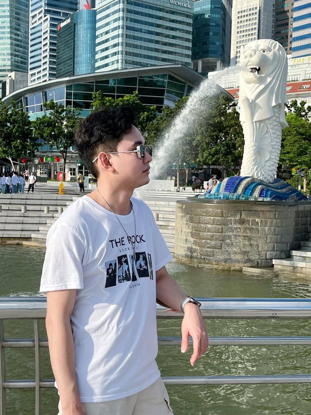 胡志明 美女骑行,帅哥导游-來趣玩旅游