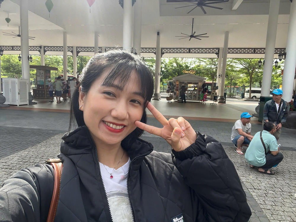 岘港 美女骑行,帅哥导游-來趣玩旅游