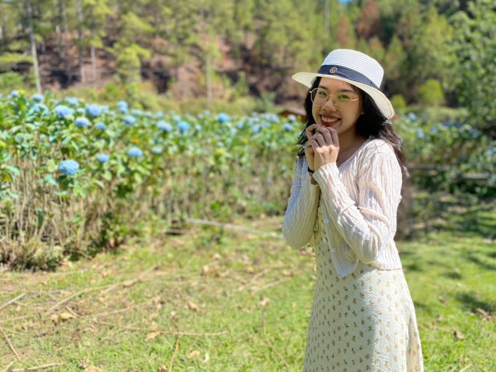 胡志明 美女骑行,帅哥导游-來趣玩旅游