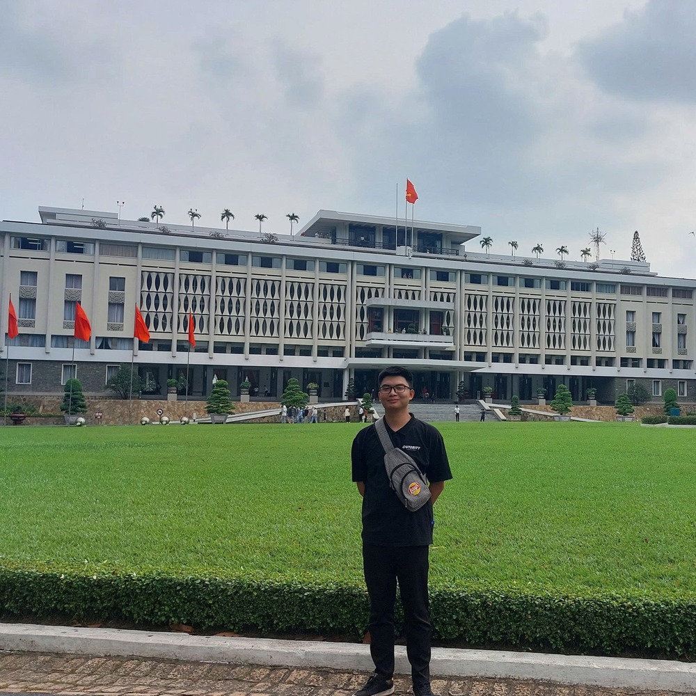 胡志明 美女骑行,帅哥导游-來趣玩旅游