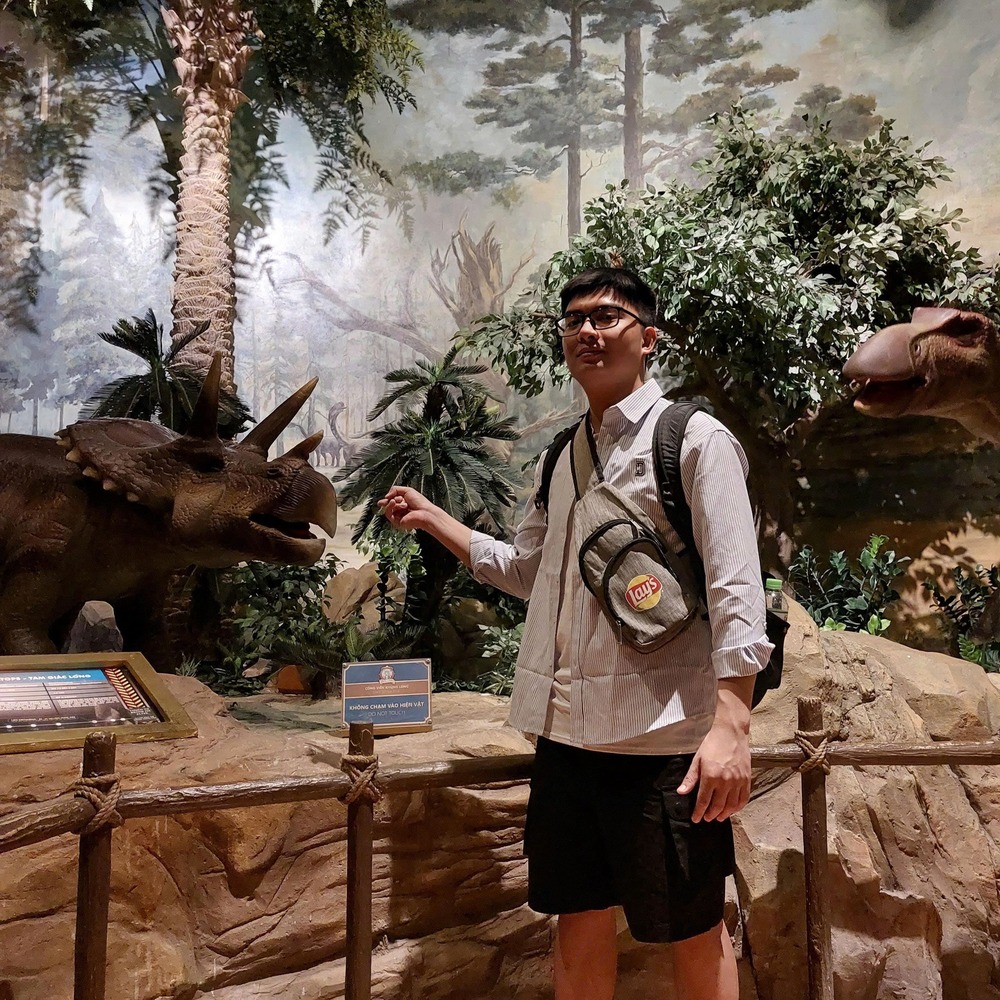 胡志明 美女骑行,帅哥导游-來趣玩旅游