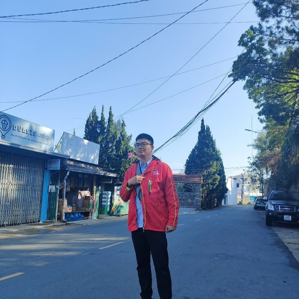 胡志明 美女骑行,帅哥导游-來趣玩旅游