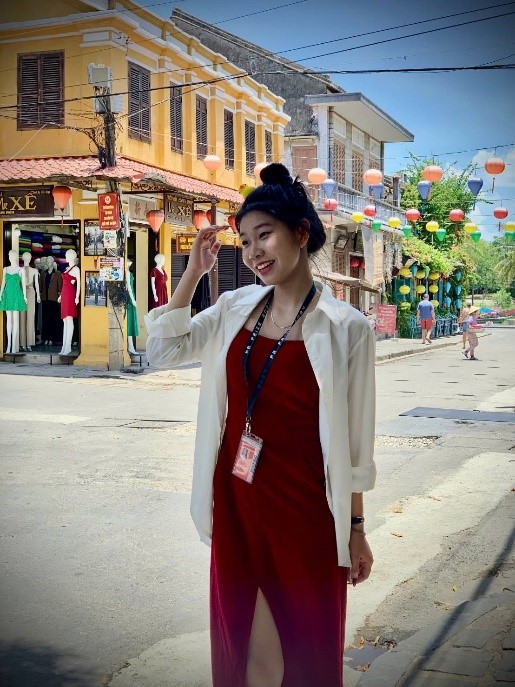 胡志明 美女骑行,帅哥导游-來趣玩旅游