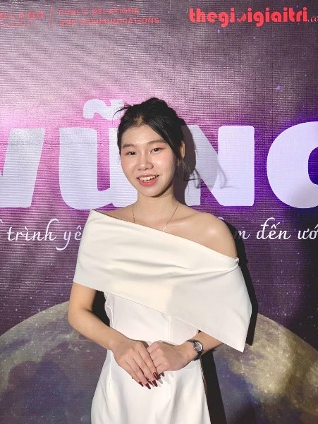 胡志明 美女骑行,帅哥导游-來趣玩旅游