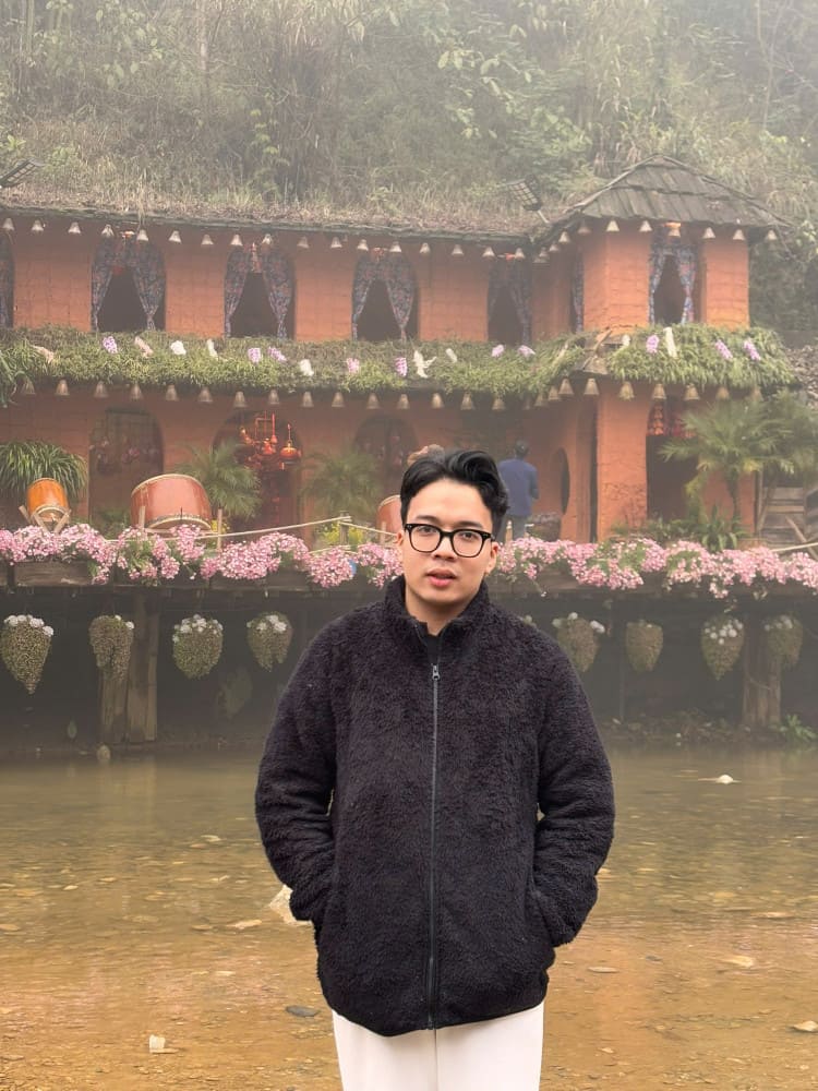 胡志明美女骑行,帅哥导游-來趣玩旅游