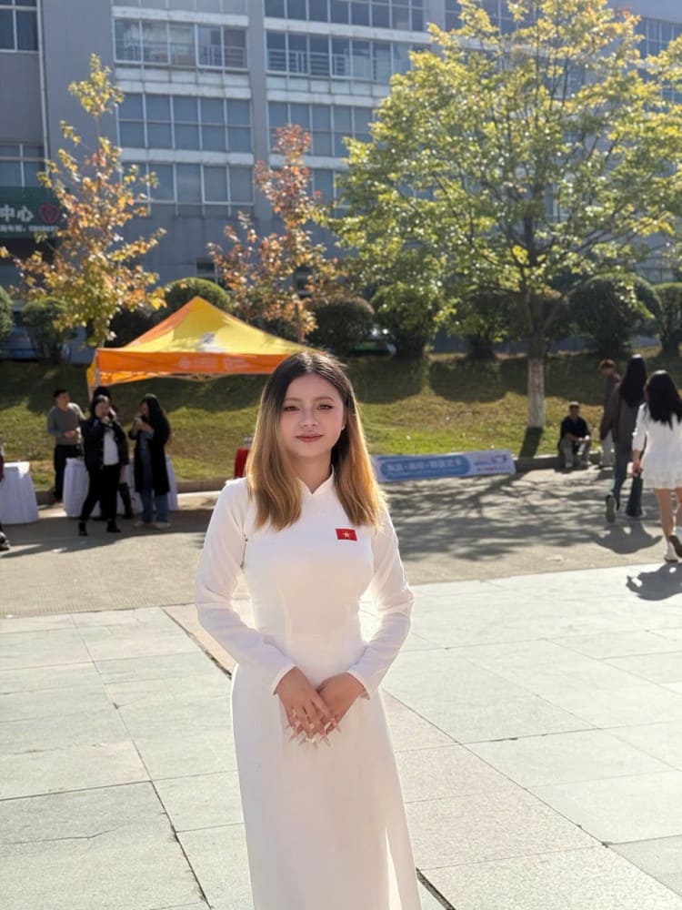 河内美女骑行,帅哥导游-來趣玩旅游