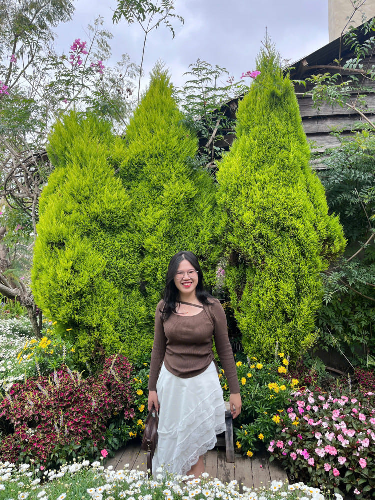 岘港美女骑行,帅哥导游-來趣玩旅游