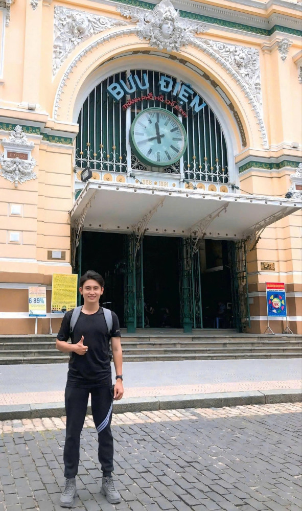 胡志明美女骑行,帅哥导游-來趣玩旅游