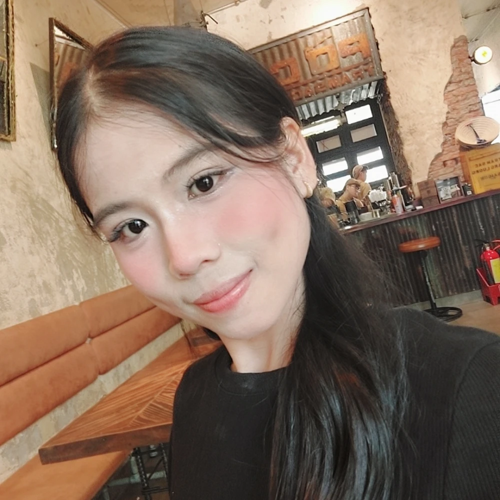 Elena Kieu｜胡志明市本地导游｜美食・文化・特色体验