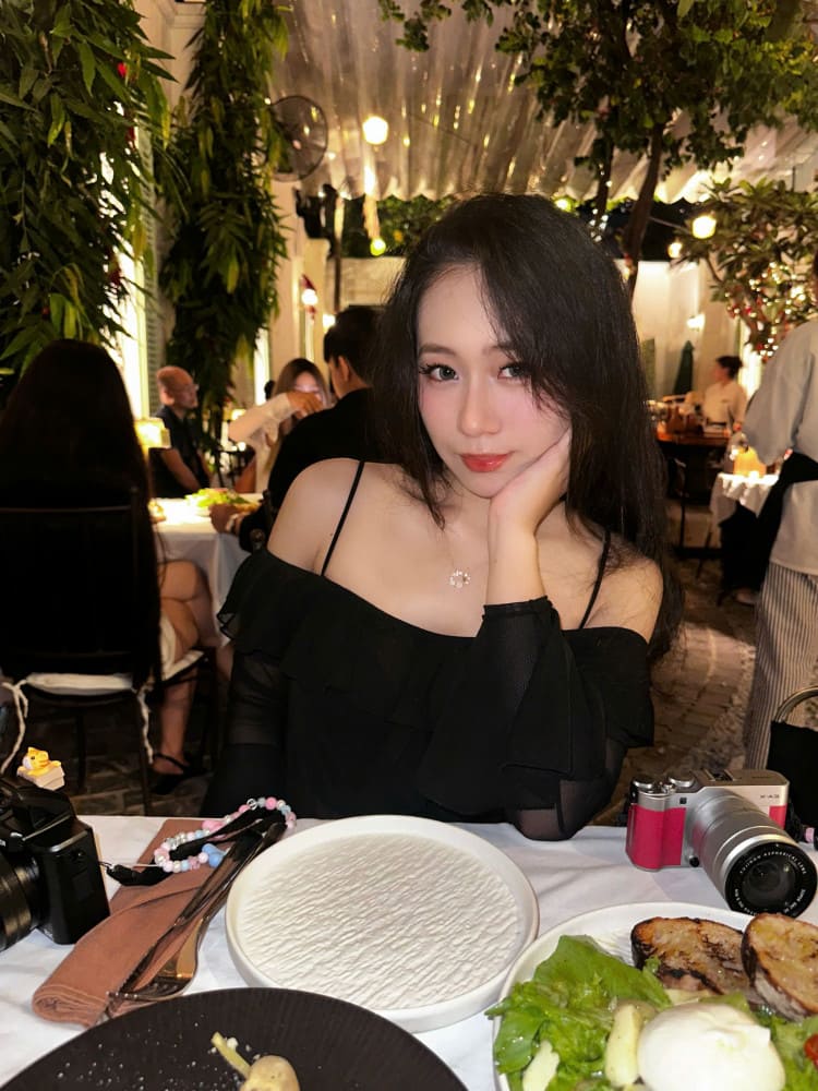 胡志明美女骑行,帅哥导游-來趣玩旅游