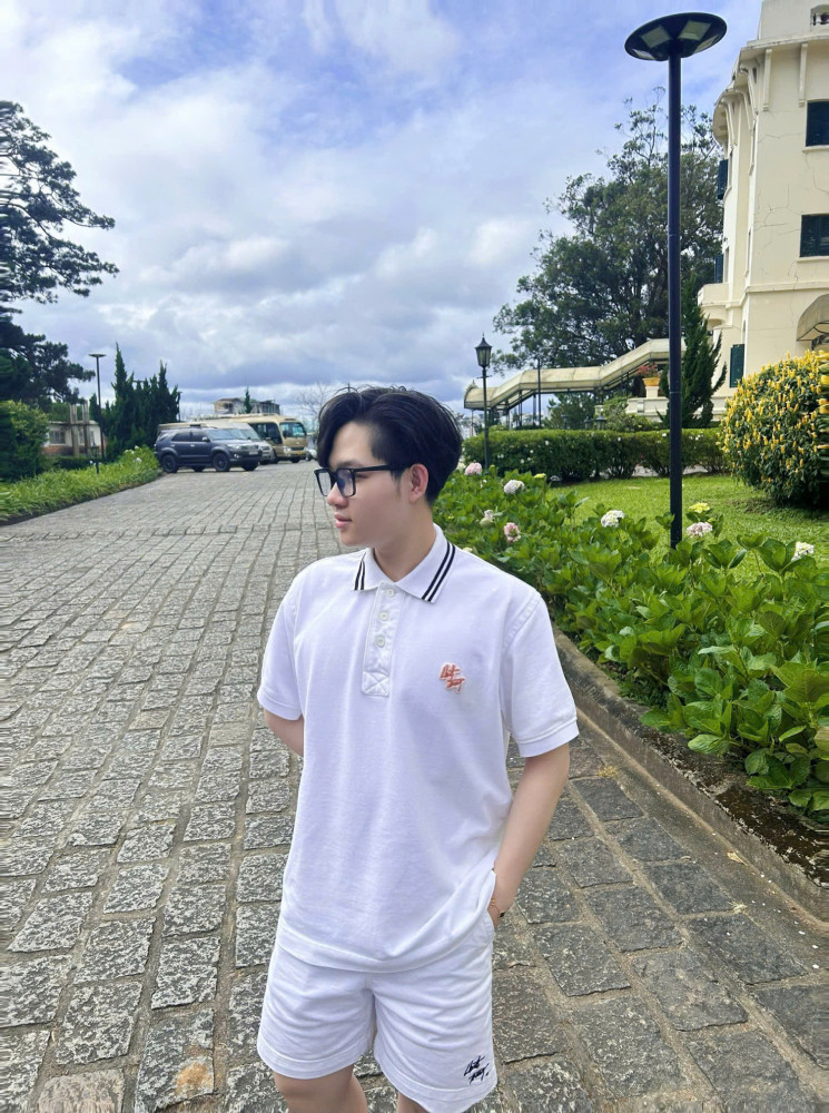 胡志明美女骑行,帅哥导游-來趣玩旅游