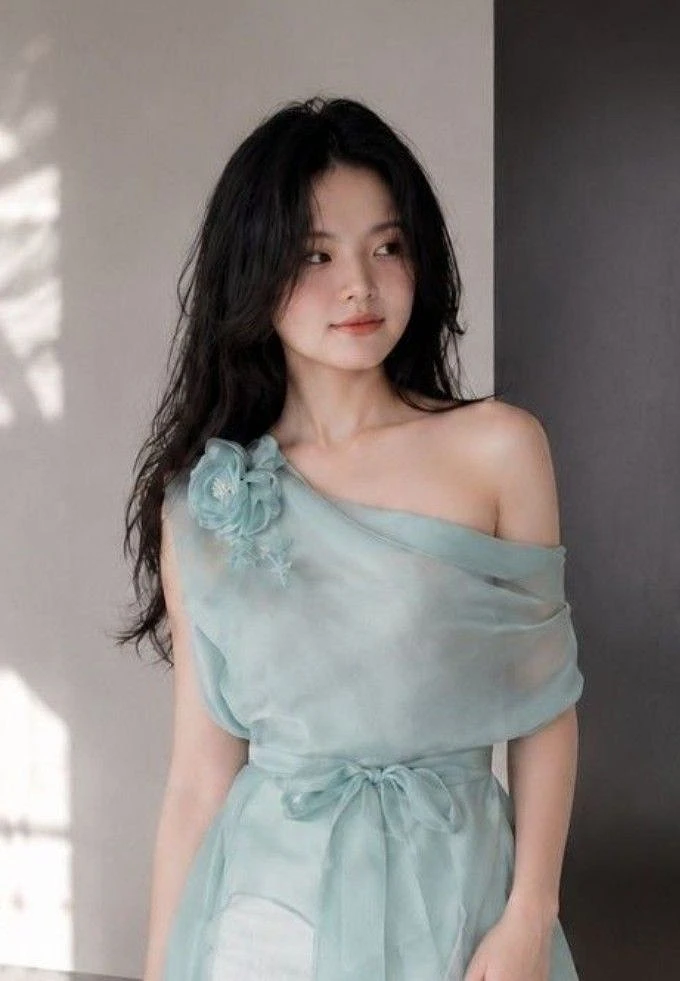 胡志明美女骑行,帅哥导游-來趣玩旅游