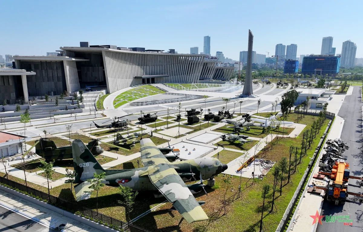 越南軍事歷史博物館