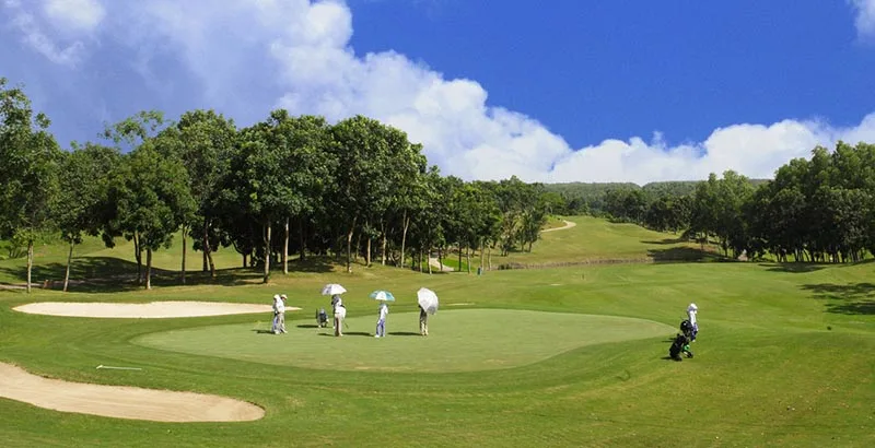 越南高尔夫与乡村俱乐部 (Vietnam Golf & Country Club)