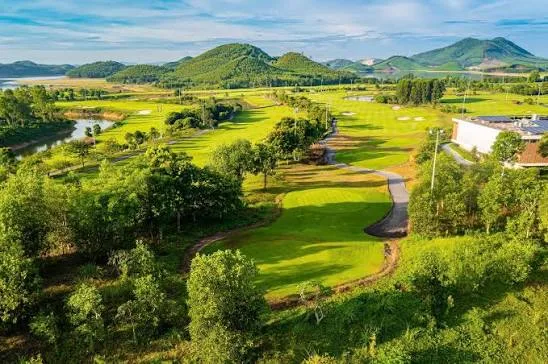 孟清演林高尔夫球场 (Muong Thanh Dien Lam Golf)