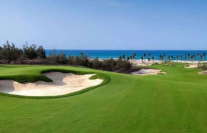FLC 归仁高尔夫球场 (FLC Quy Nhon Golf Links)
