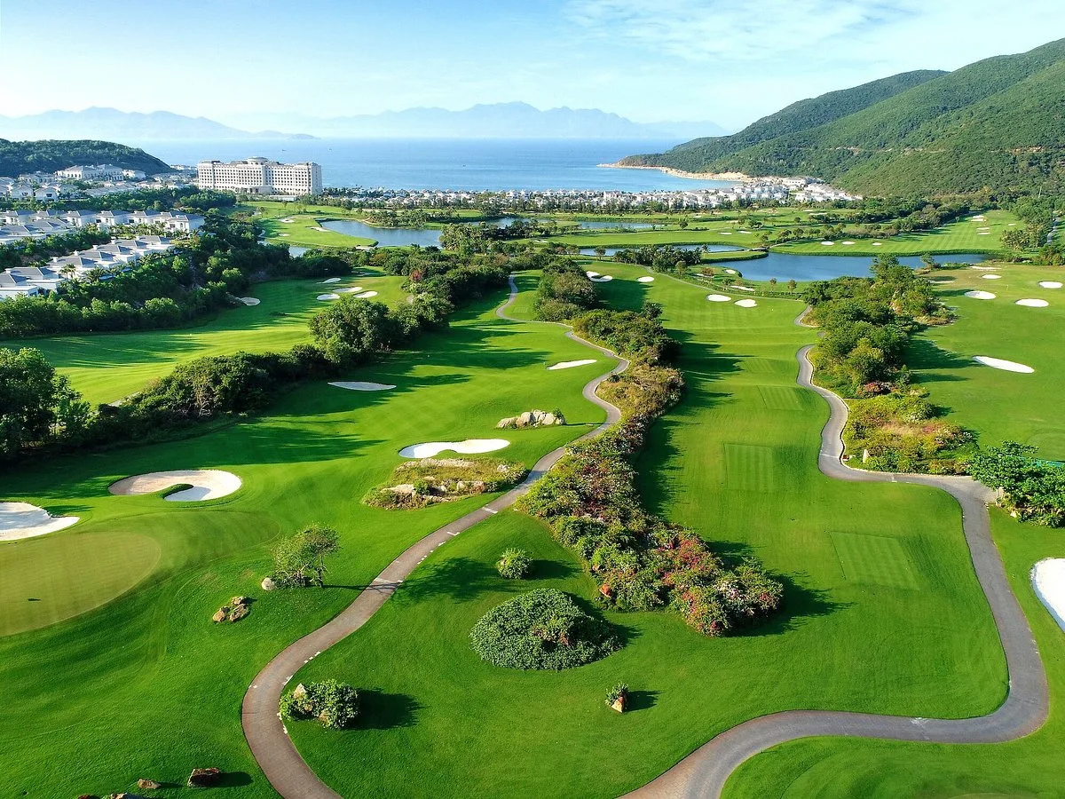 芽庄珍珠高尔夫球场 (Vinpearl Golf Nha Trang)