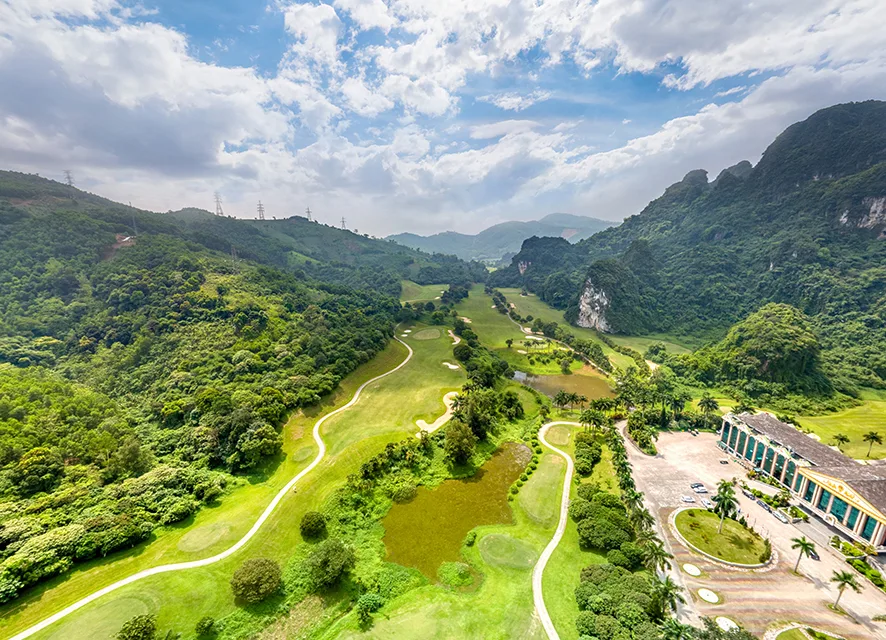 凤凰高尔夫度假村 (Phoenix Golf Resort)