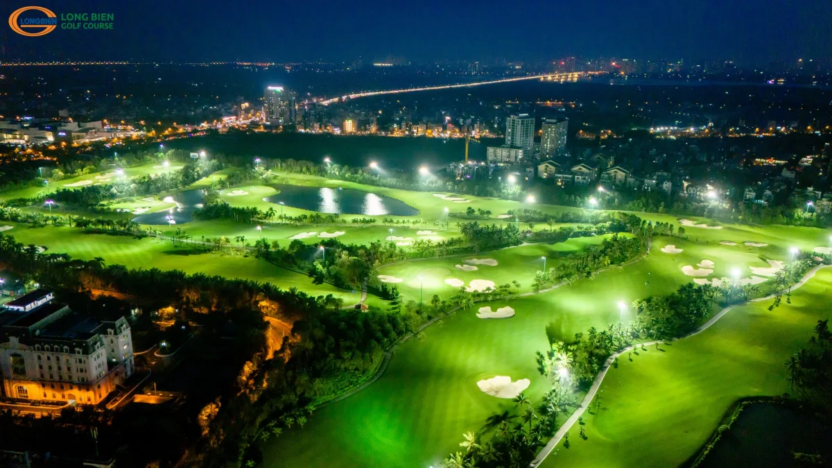 龙边高尔夫球场 (Long Bien Golf Course)