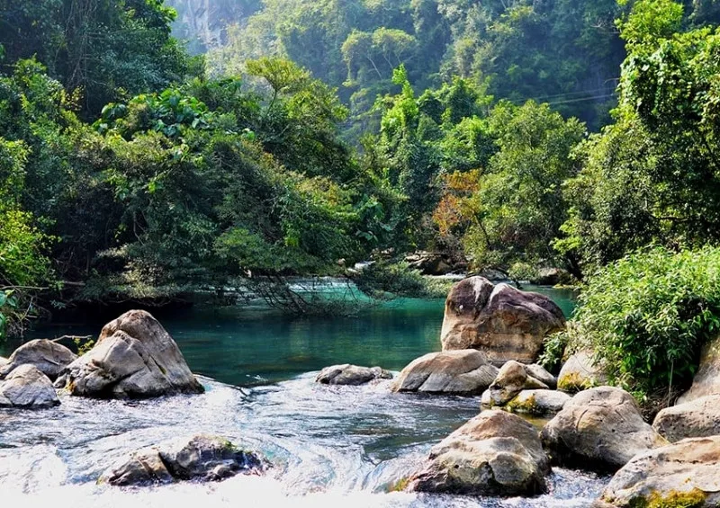 仙泉与营山 (Suoi Tien - Nui Dinh)